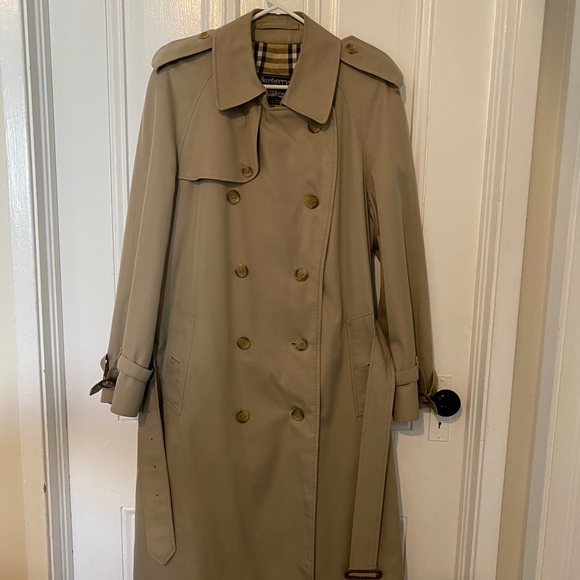 Burberry Other - Men’s Authentic Burberry Raincoat